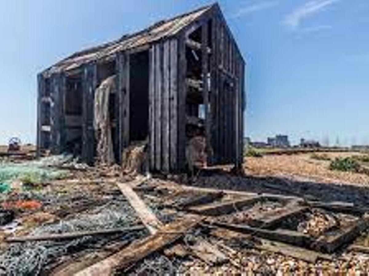 Pass The Keys Fabulous Beach Front Holiday Location Lydd Dış mekan fotoğraf